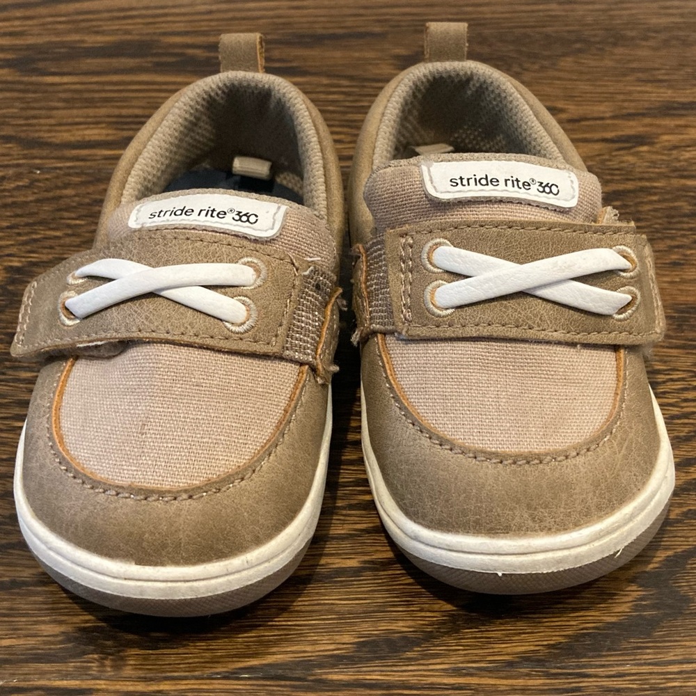 Stride Rite 360 Unisex-Child Benji Sneaker